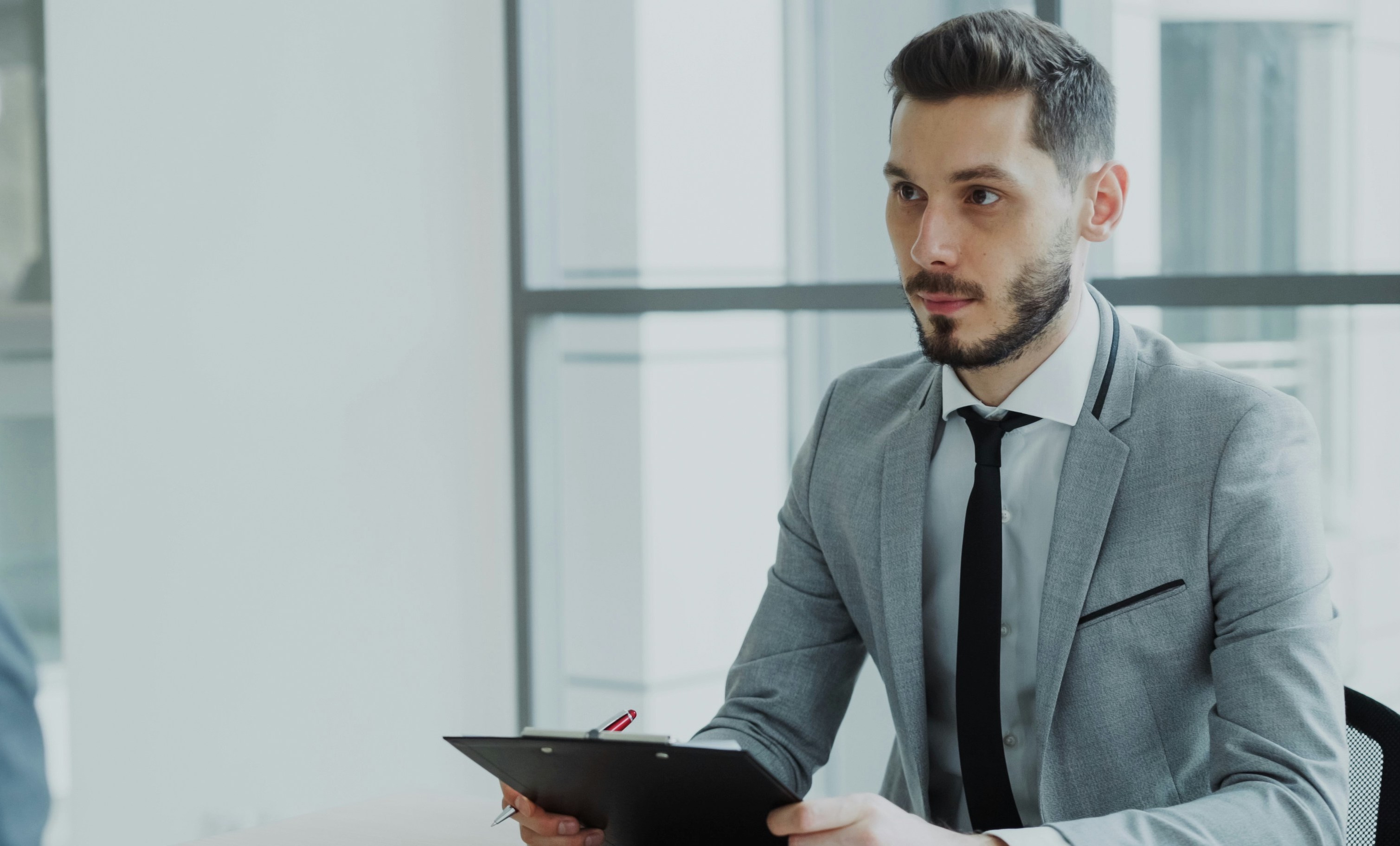 Why Most Advisors Struggle to Stand Out—And How a Signature Process Fixes It Fast