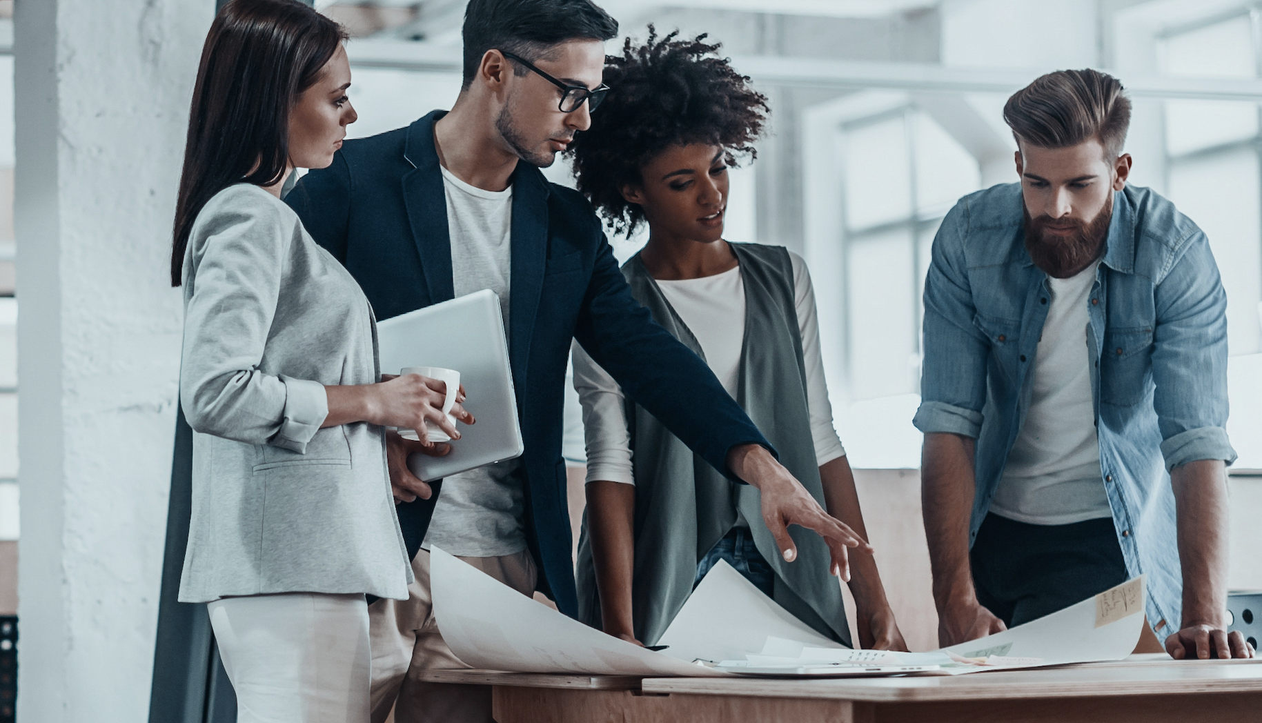 Core and Confident: What Schwab’s 2025 ETF Study Tells Advisors About the Future of Portfolios