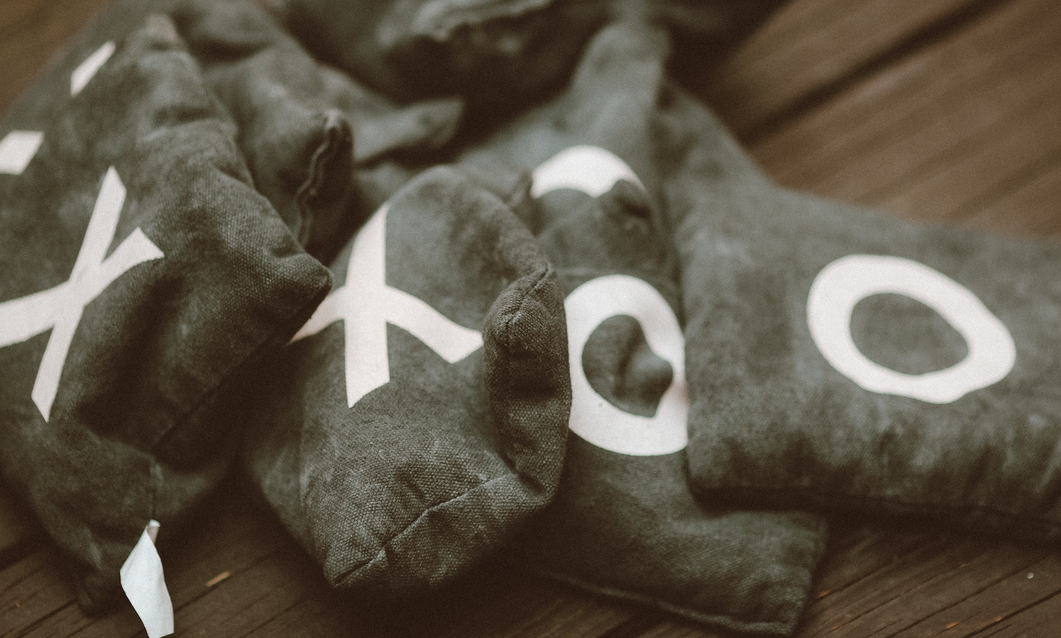 How the Classic Game of Tic Tac Toe Can Help You Navigate Financial Decisions