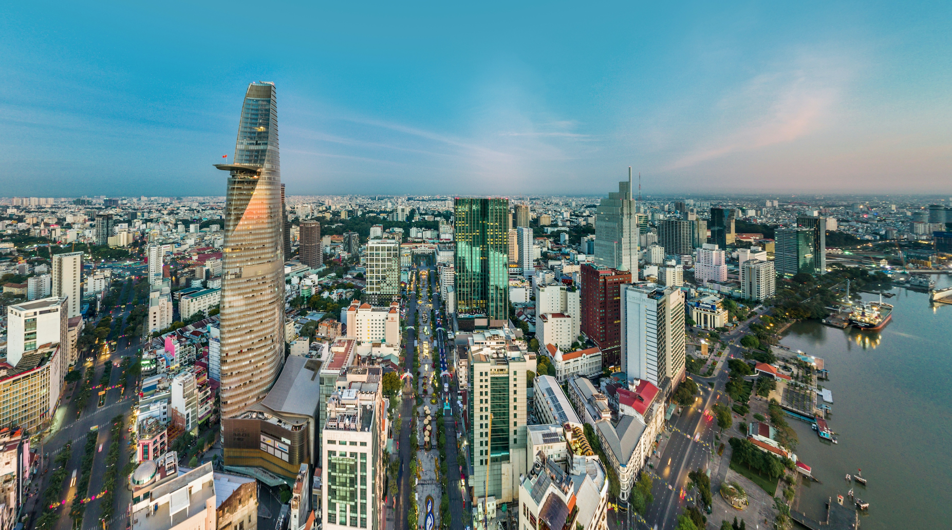 Emerging vs. Developed Markets: Where the Smart Money May Head in 2025