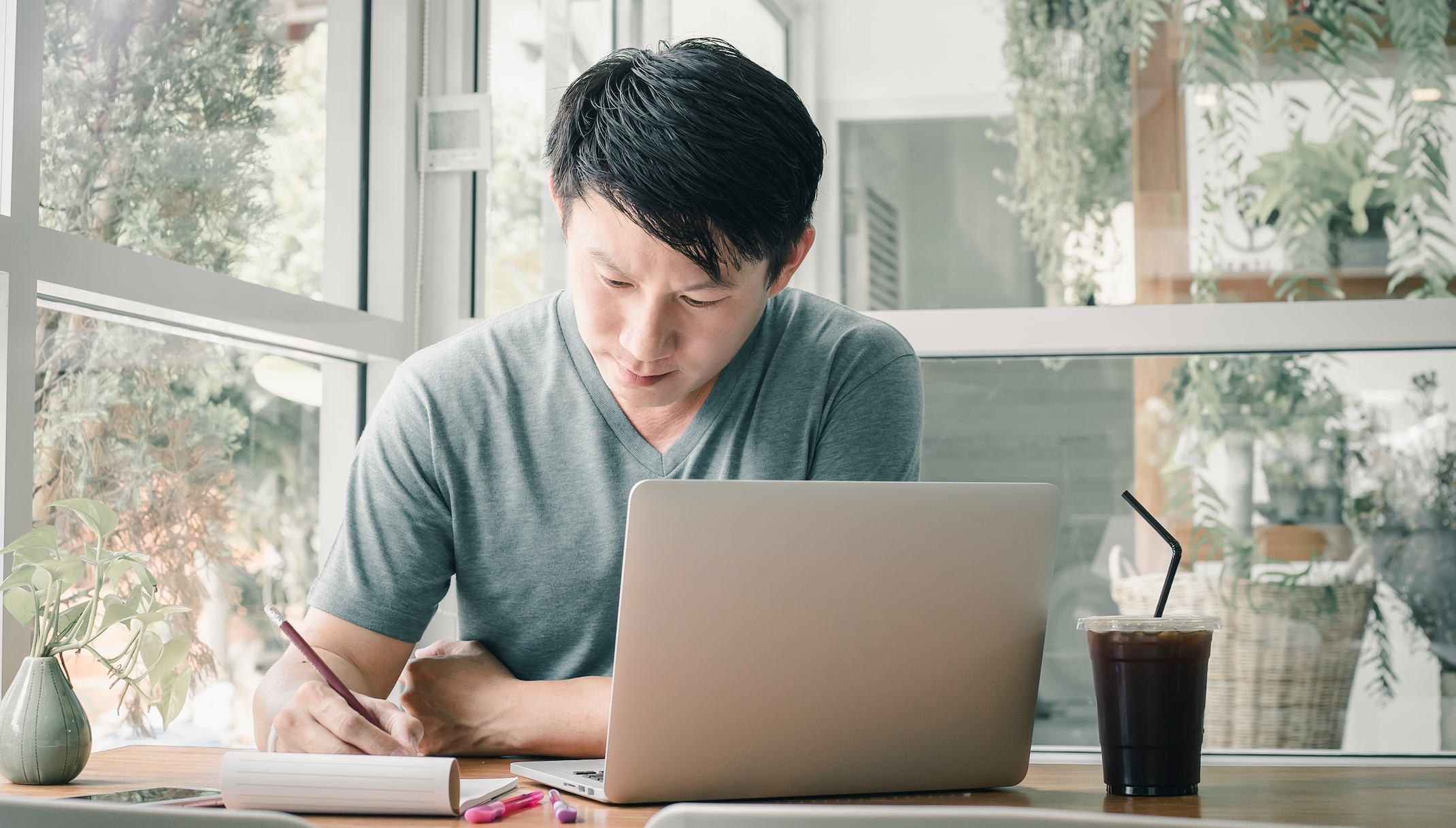 5 Lead Gen Mistakes That Keep Financial Advisors Stuck