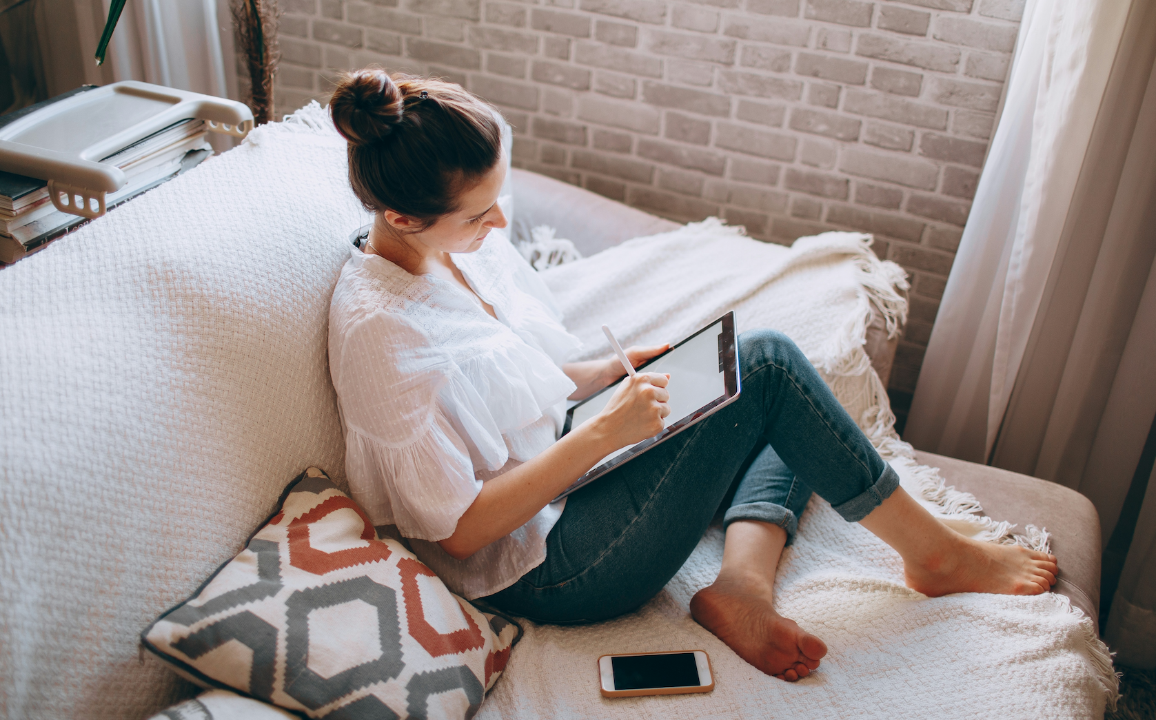 From Bounce To Booked: How To Turn Website Visitors Into Paying Clients