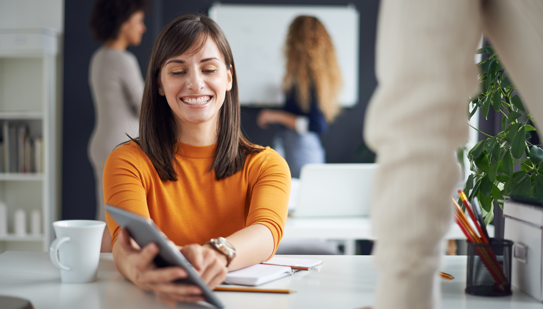 CX and Customer Service Resolutions You Can Actually Keep