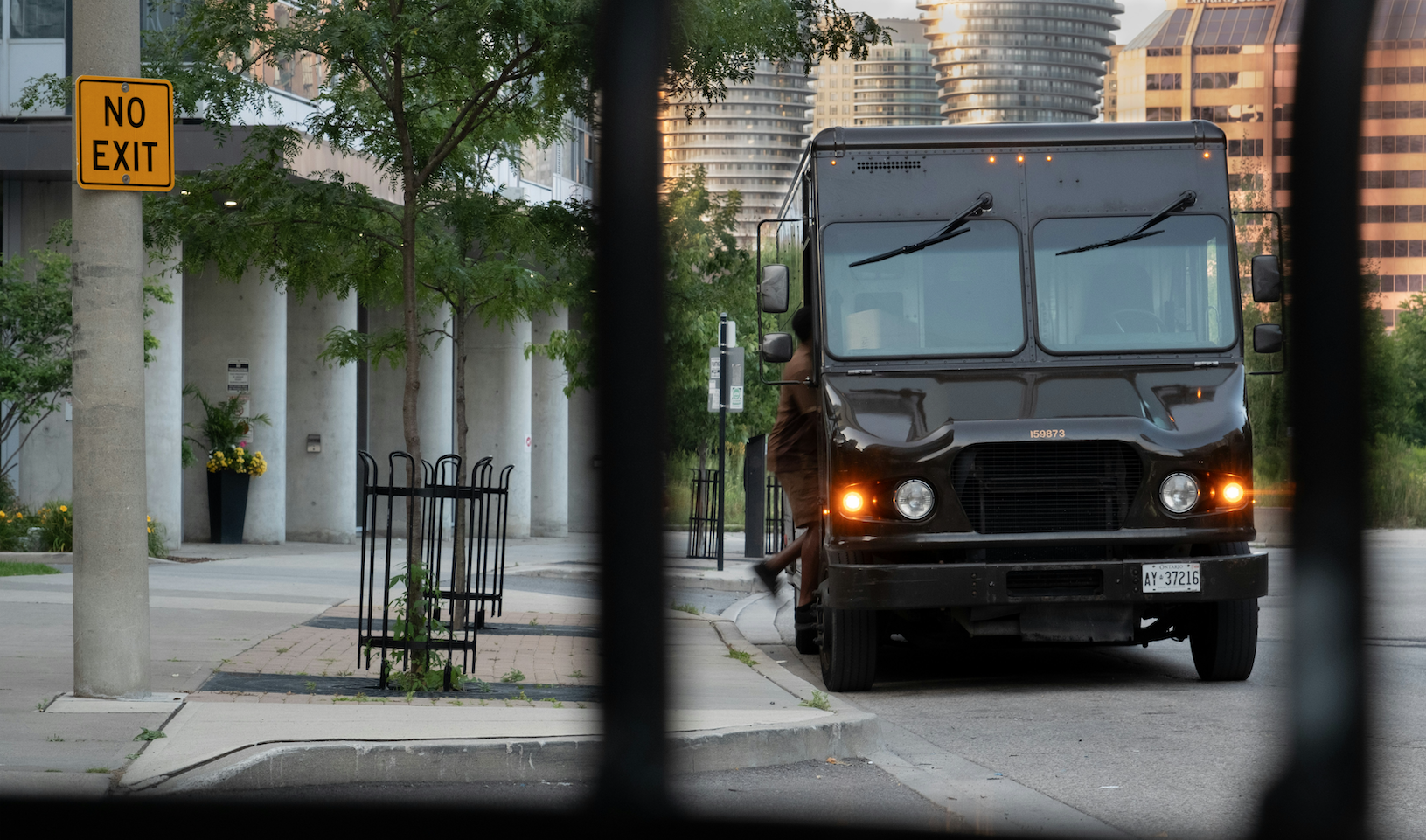 Why UPS Stock Is Still Stuck in 2020—and What That Means for Investors Now