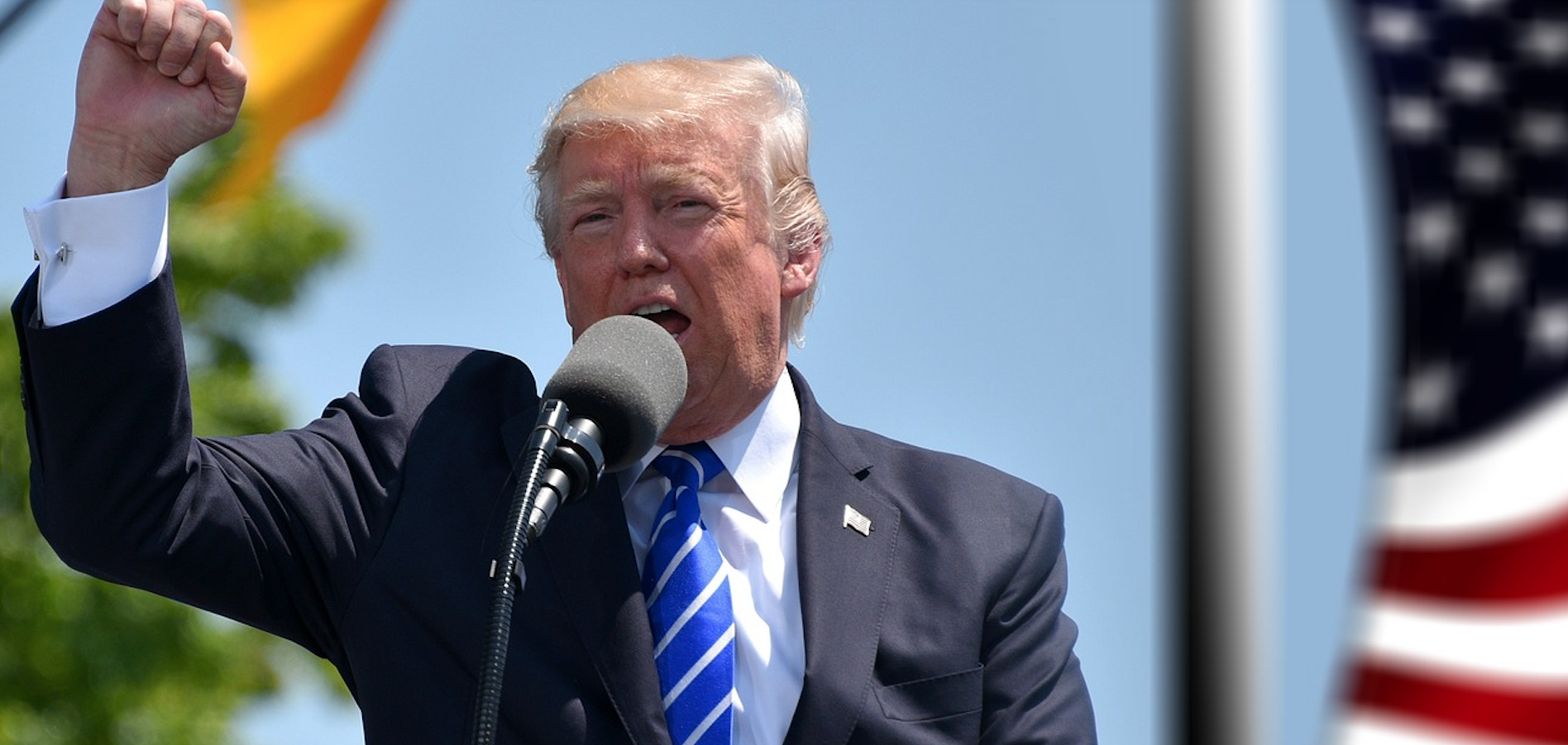 Do Trump’s Rate Cut Views Align With Economic Reality?