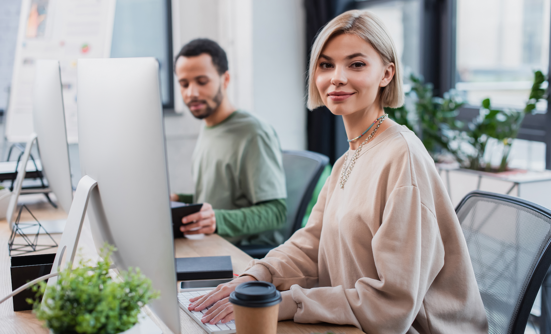 The 10 Behaviors That Instantly Build Customer Trust—and Keep Them Coming Back