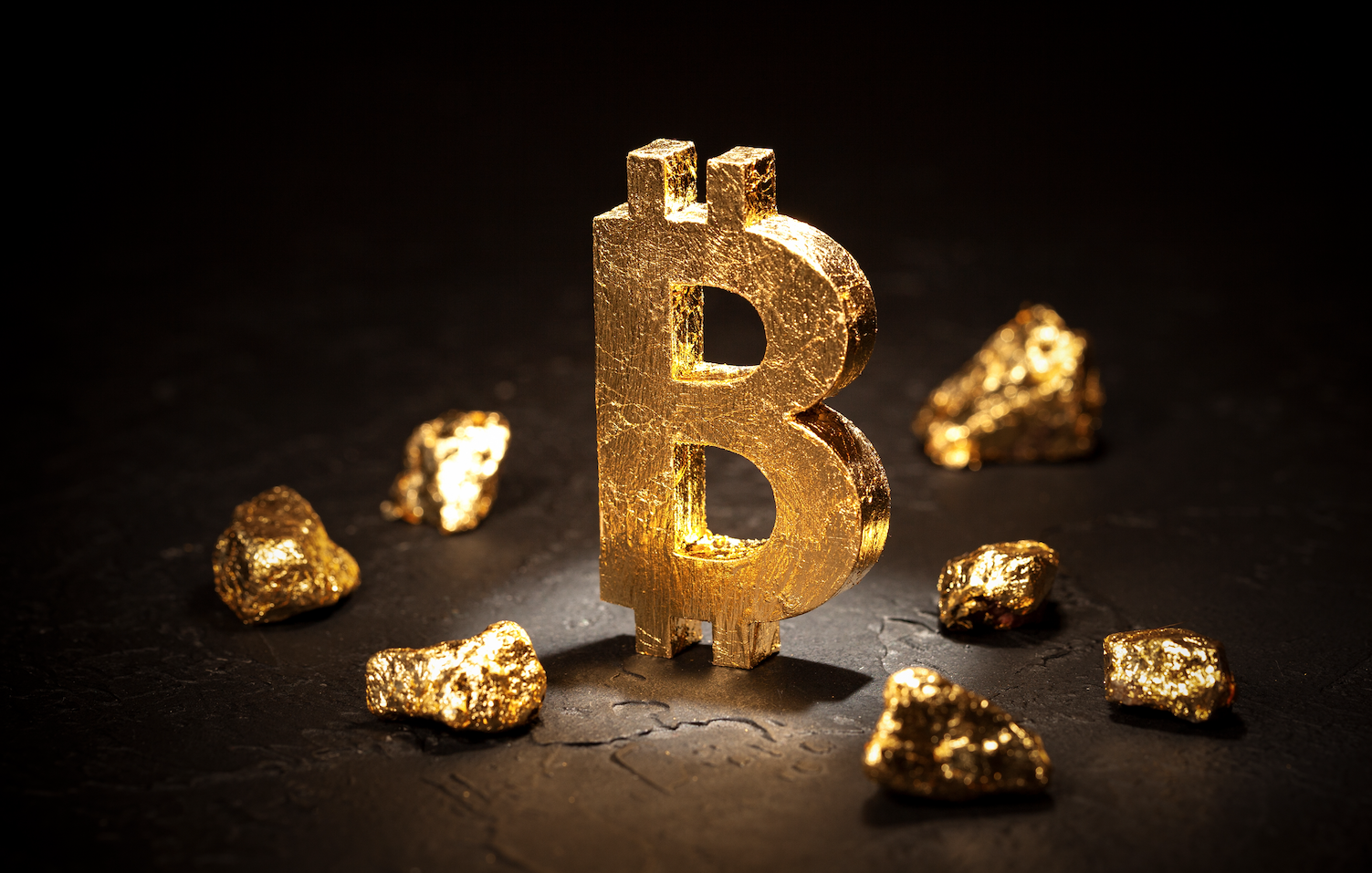 Gold Or Bitcoin: Which Is The ‘Right’ Dollar Hedge?
