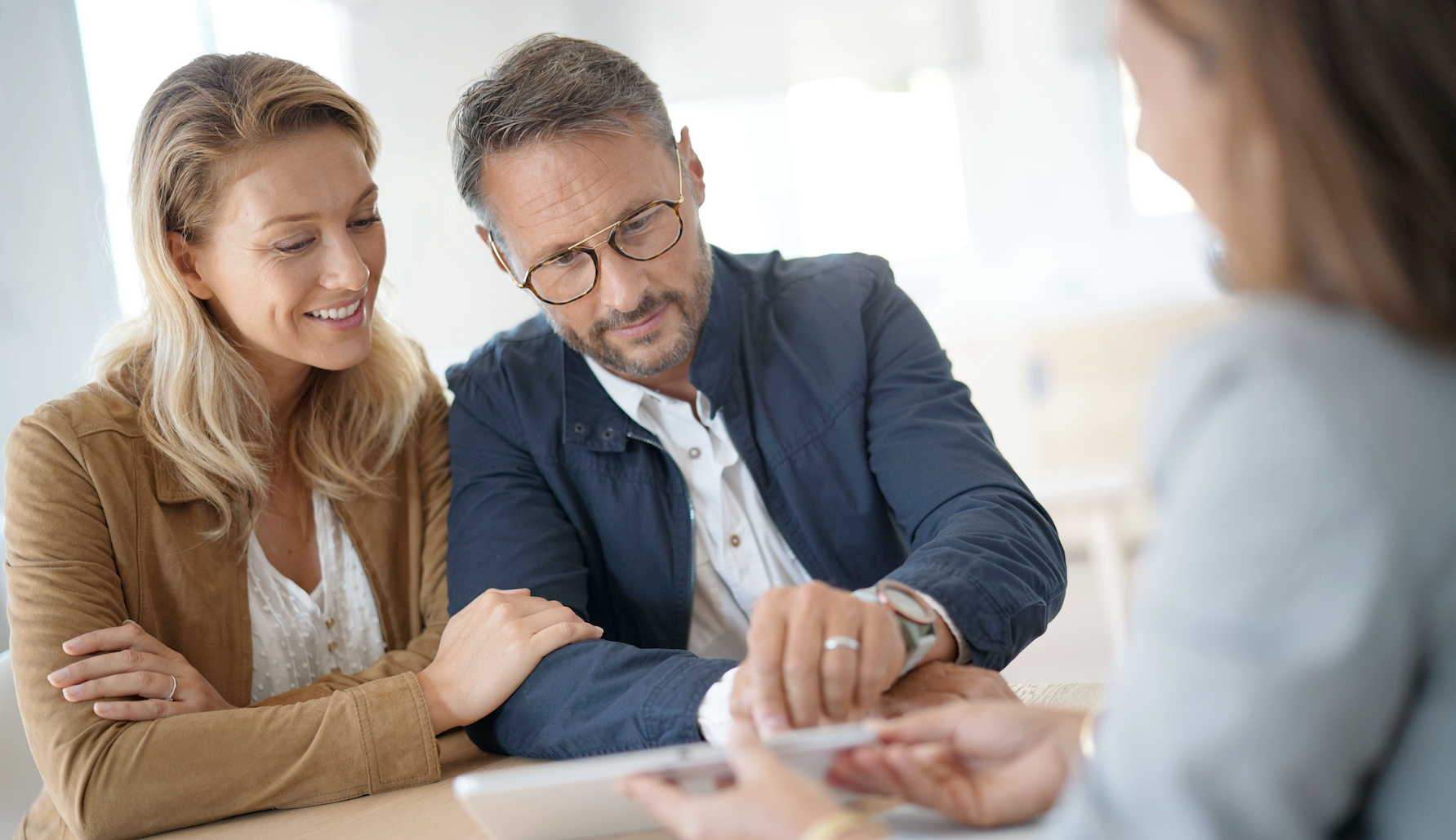 Relative vs. Absolute Returns: Which One Should Investors Really Prioritize?