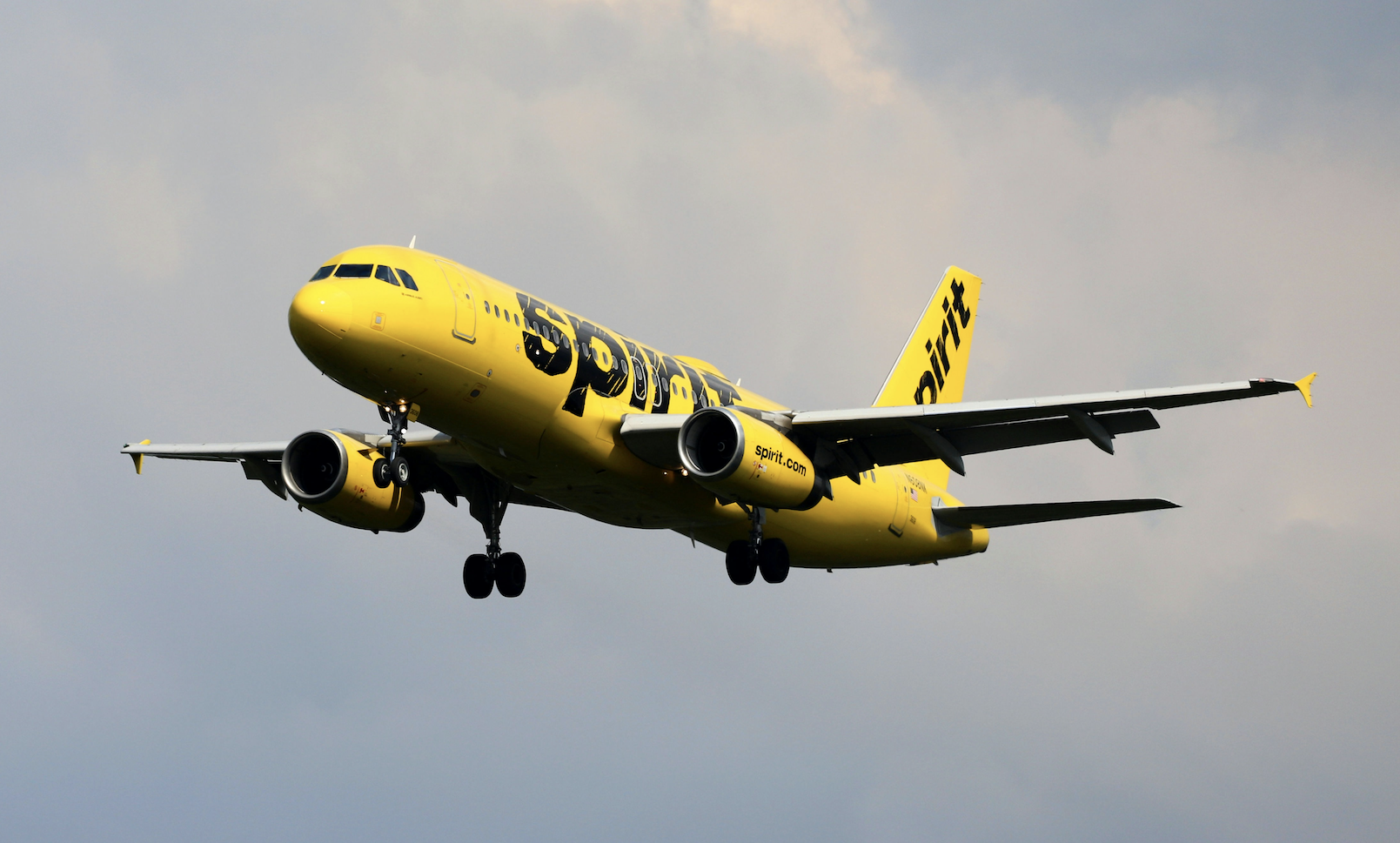 Spirit Airlines Faces Financial Turbulence Despite Record Passenger Surge