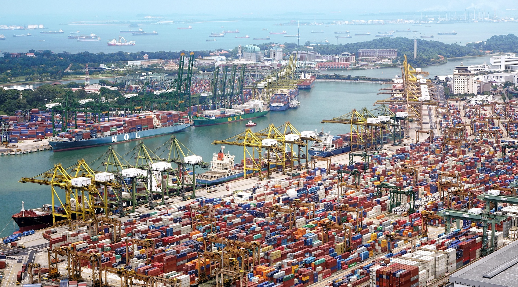 Tariffs and Stocks: Why Patience Beats Panic