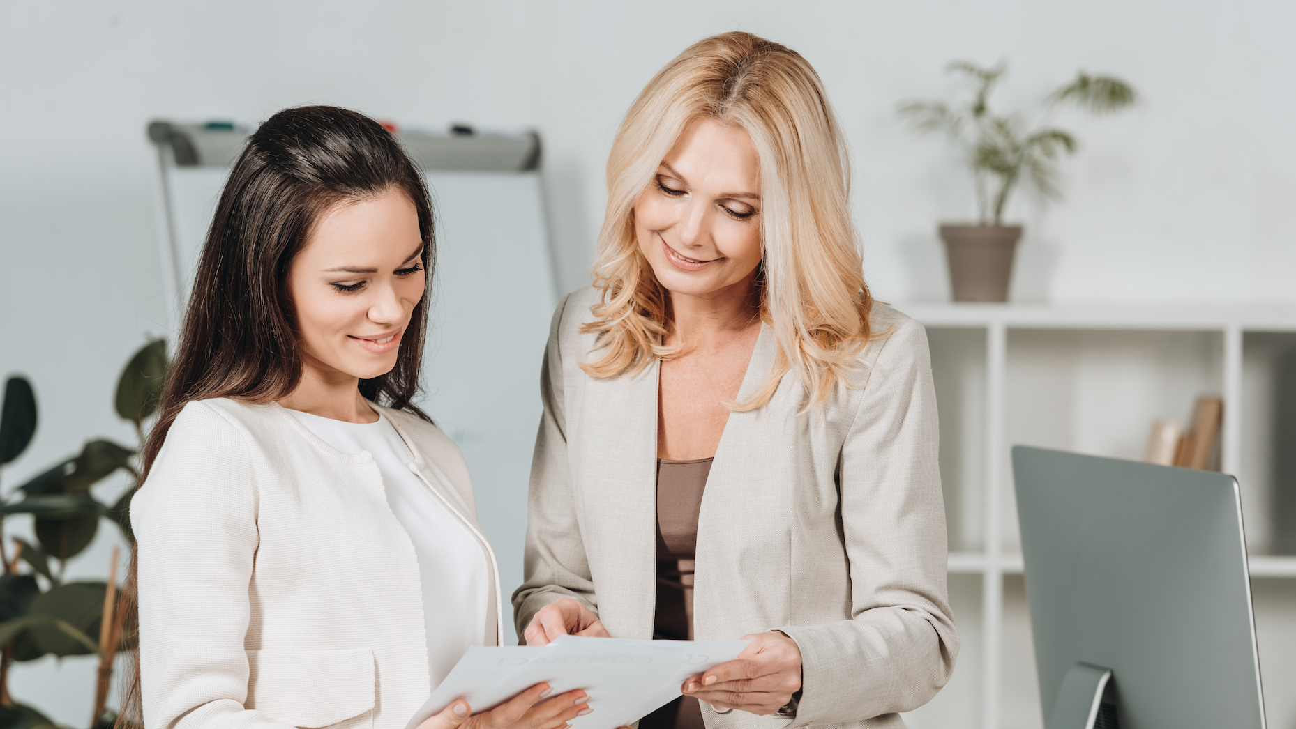 Why Financial Advisors Who Work With a Coach Grow Faster and Worry Less