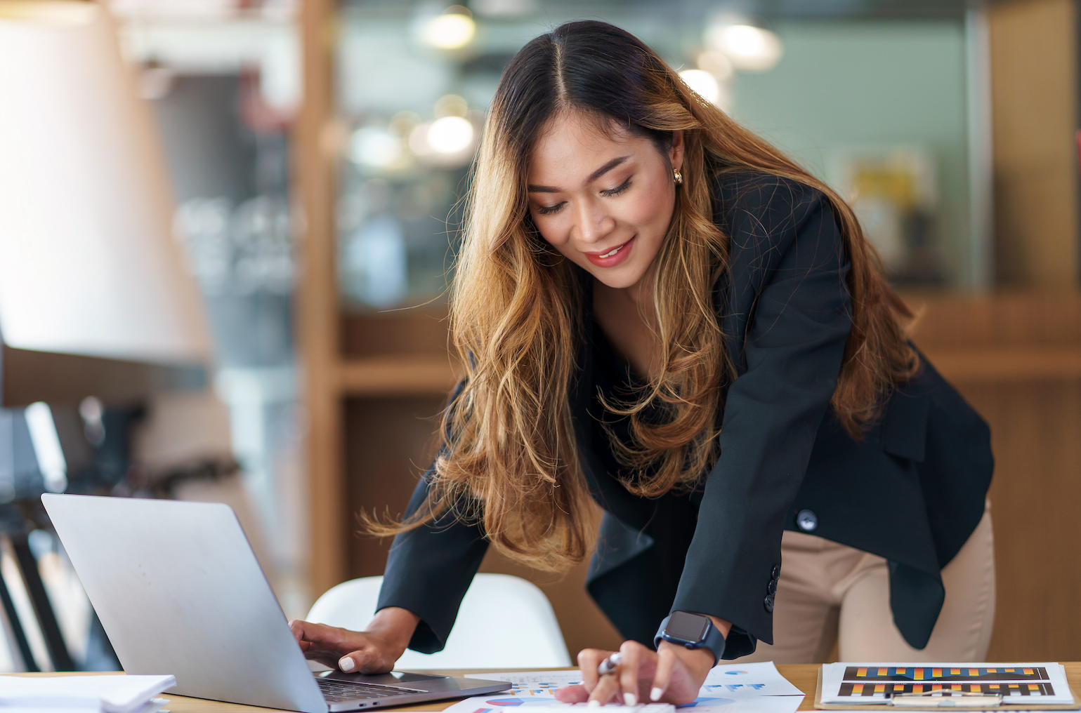 When To Hire a Financial Planner: How Guidance Boosts Returns, Reduces Risk, and Protects You