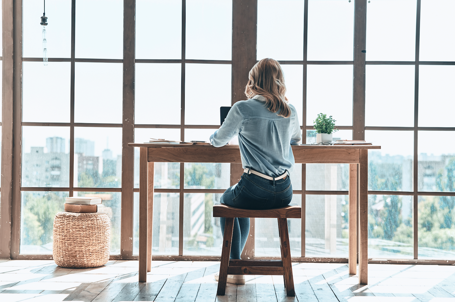 The Real Reason Advisors Ignore Extroverts and Forget Introverts