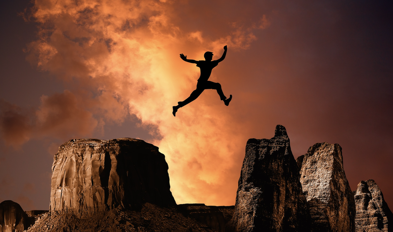 5 Analogies to Explain the Risks of Market Timing to Clients