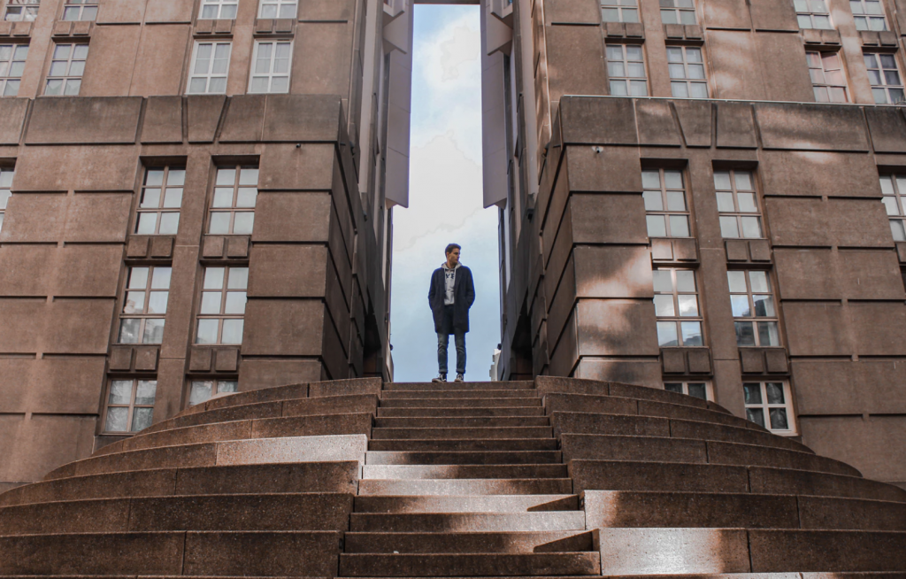 How to Optimize and Leverage Your Business for Maximum Profits