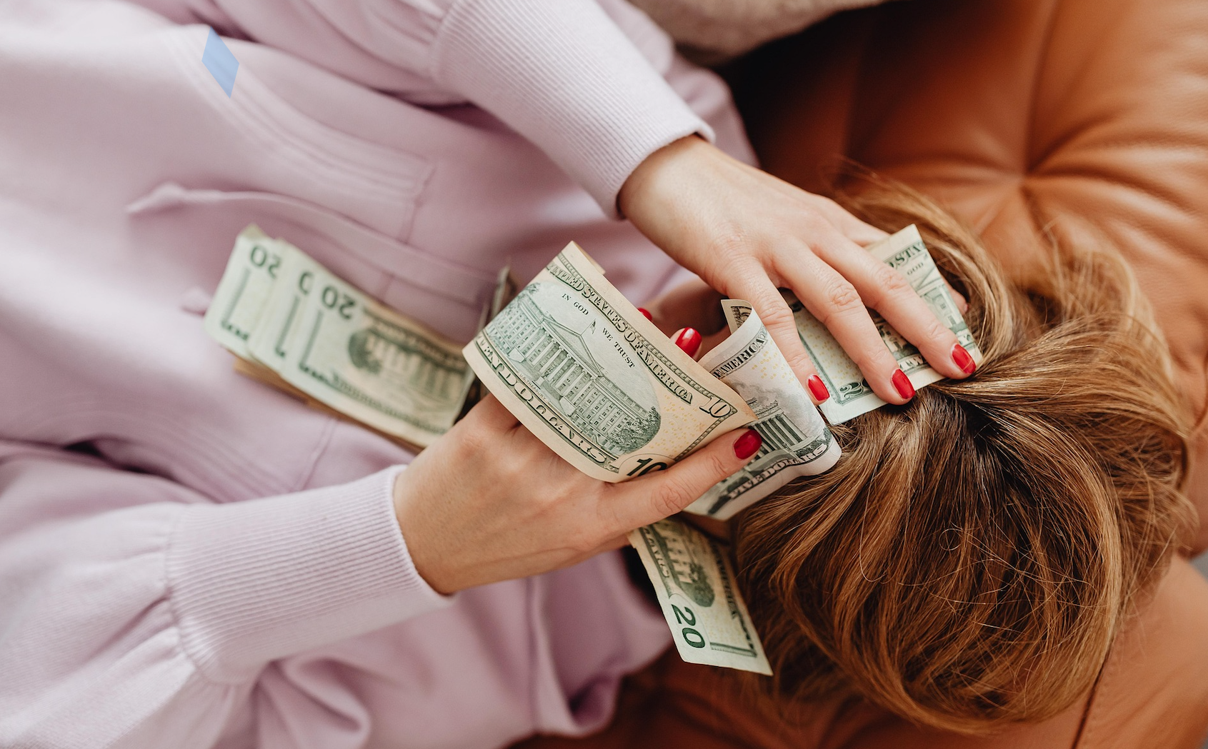 Americans May Be Too Cash-Enthusiastic, Too Reserved About Stocks