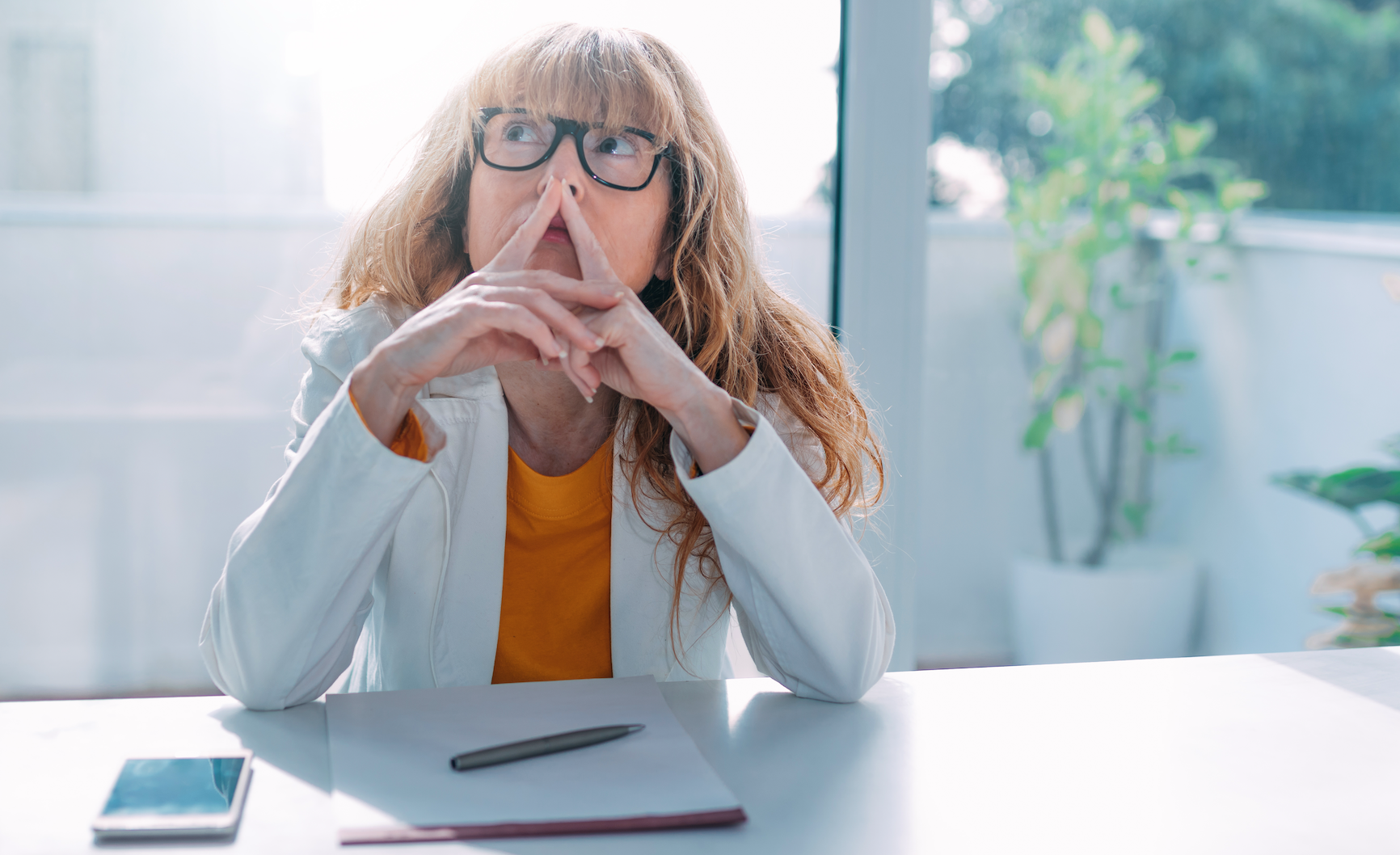 The Bystander Effect Is Real—Here’s How to Break Free