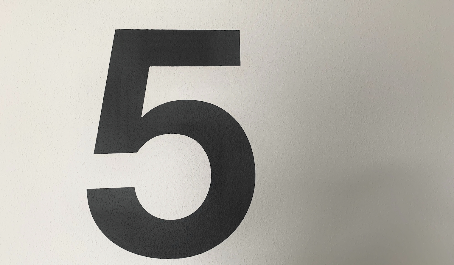 Five Guideposts That Point to Great Disruptor Stocks