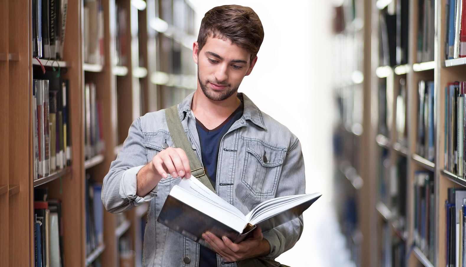 5 Essential Legal Documents and Accounts for Every College Student