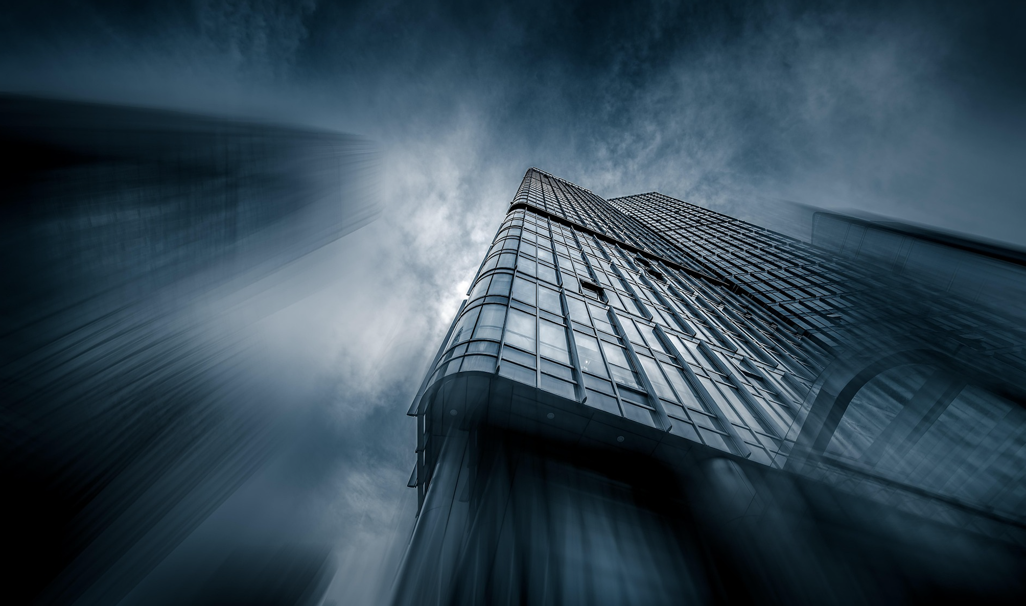 Why the Future of Financial Advice Belongs to Giants