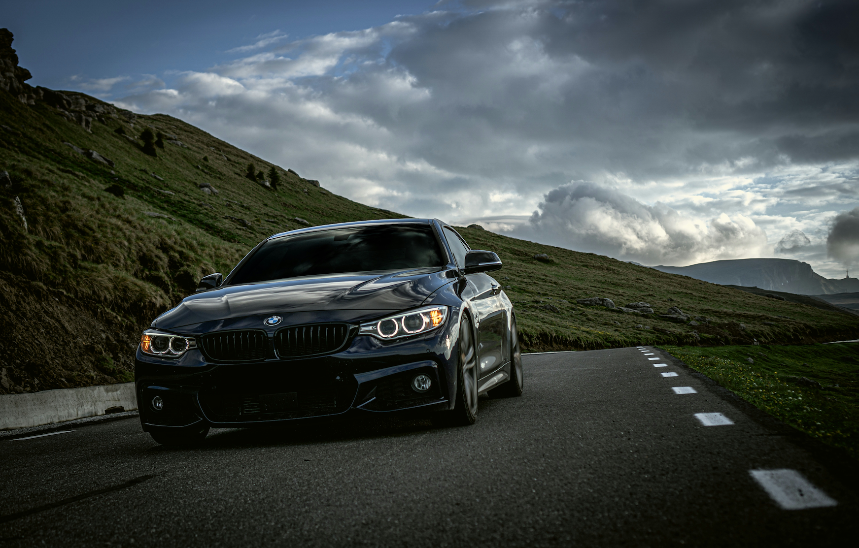 Should You Buy, Lease, or Hold? Car Buying Decisions in Retirement