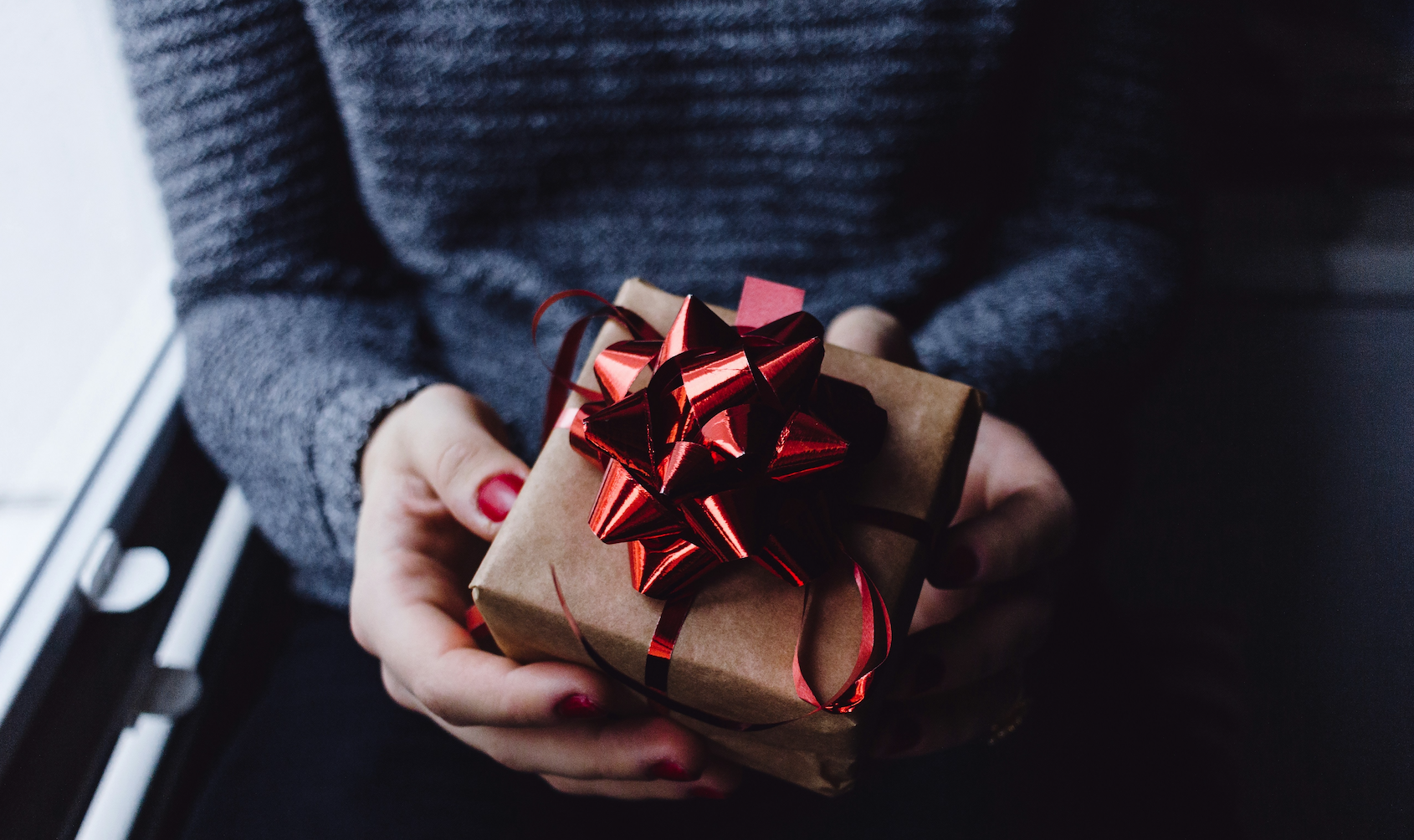 Five Things Not To Do When Giving Gifts to Customers and Employees