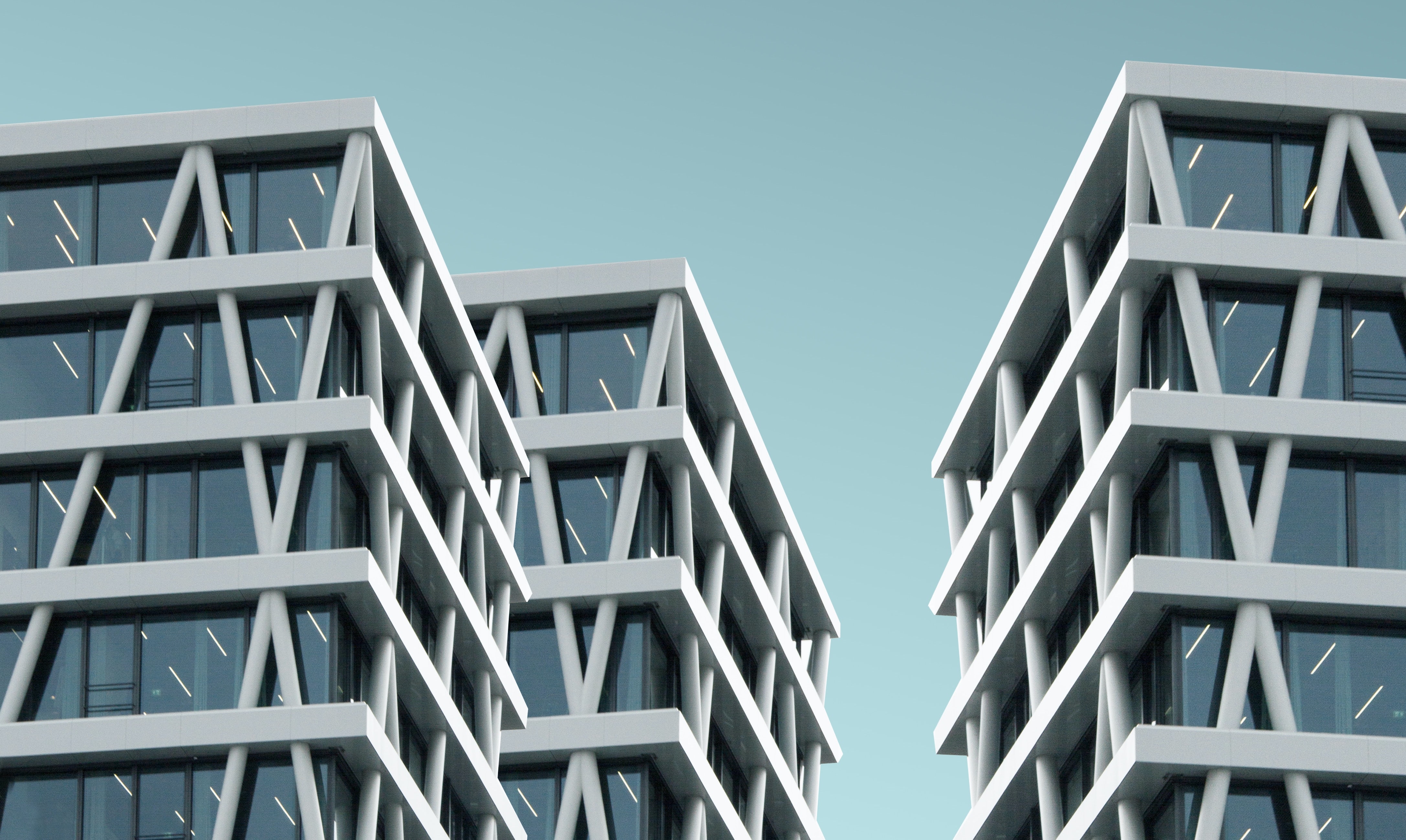 Use Real Estate to Diversify Your Clients’ Portfolios with Stephan Sakhai