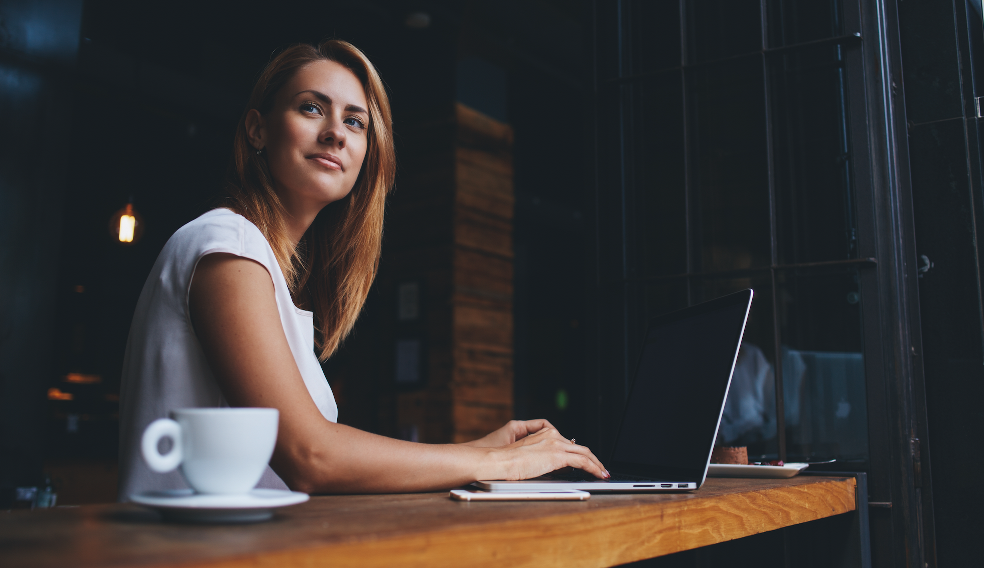 Why ‘Great Service’ No Longer Wins Clients: The New Rules of Deep Financial Advisor Engagement