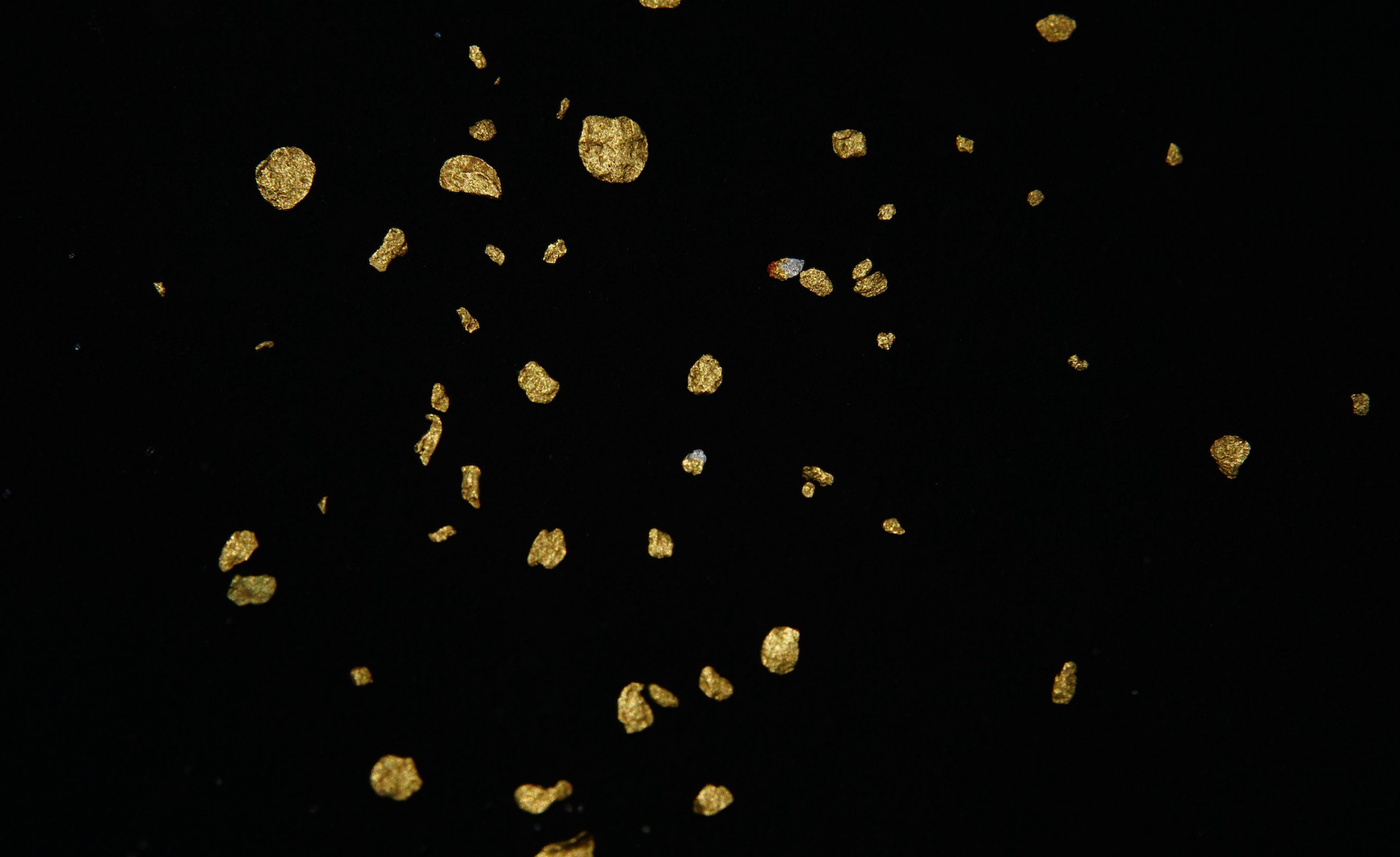 Gold Doesn’t Budge After U.S. Strikes Iran—What’s Going On?