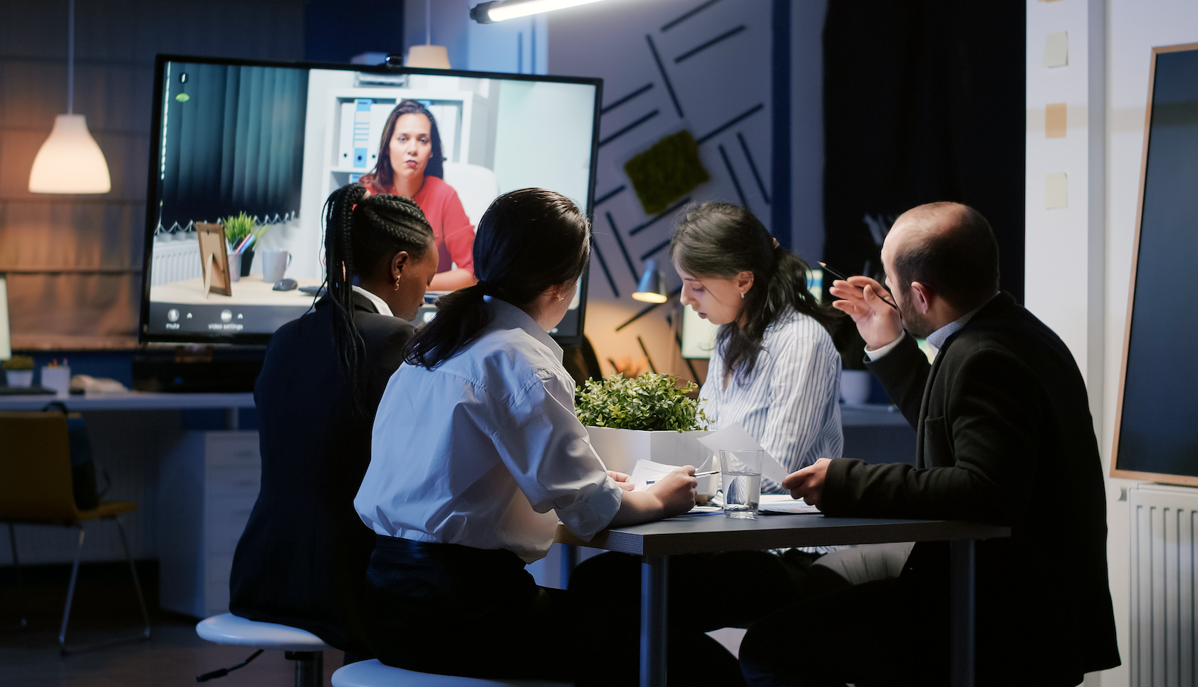 Speak with Authority: Mastering High-Stakes Meetings