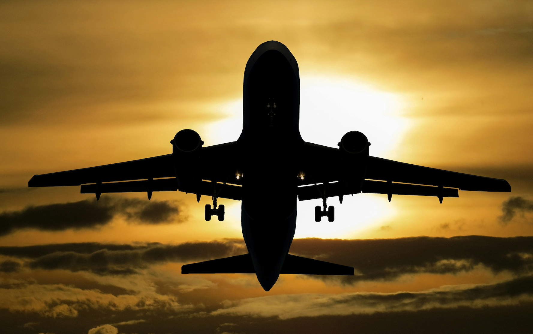 Wall Street Got It Wrong: Airline Travel Is Soaring in America