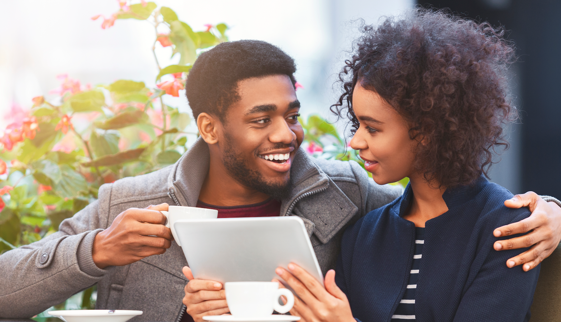 2025 Financial Growth: 5 Key Ways to Optimize Your Savings and Investments