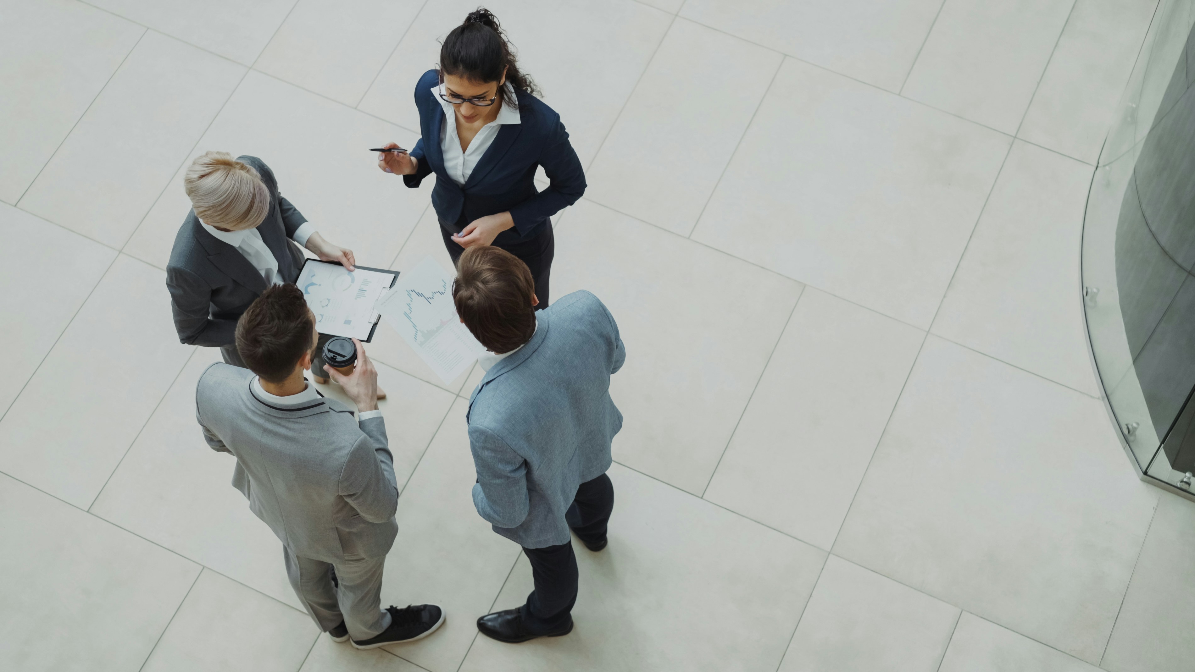 The Costly Mistake Even Smart Investors Make: Their Financial Team Doesn’t Communicate