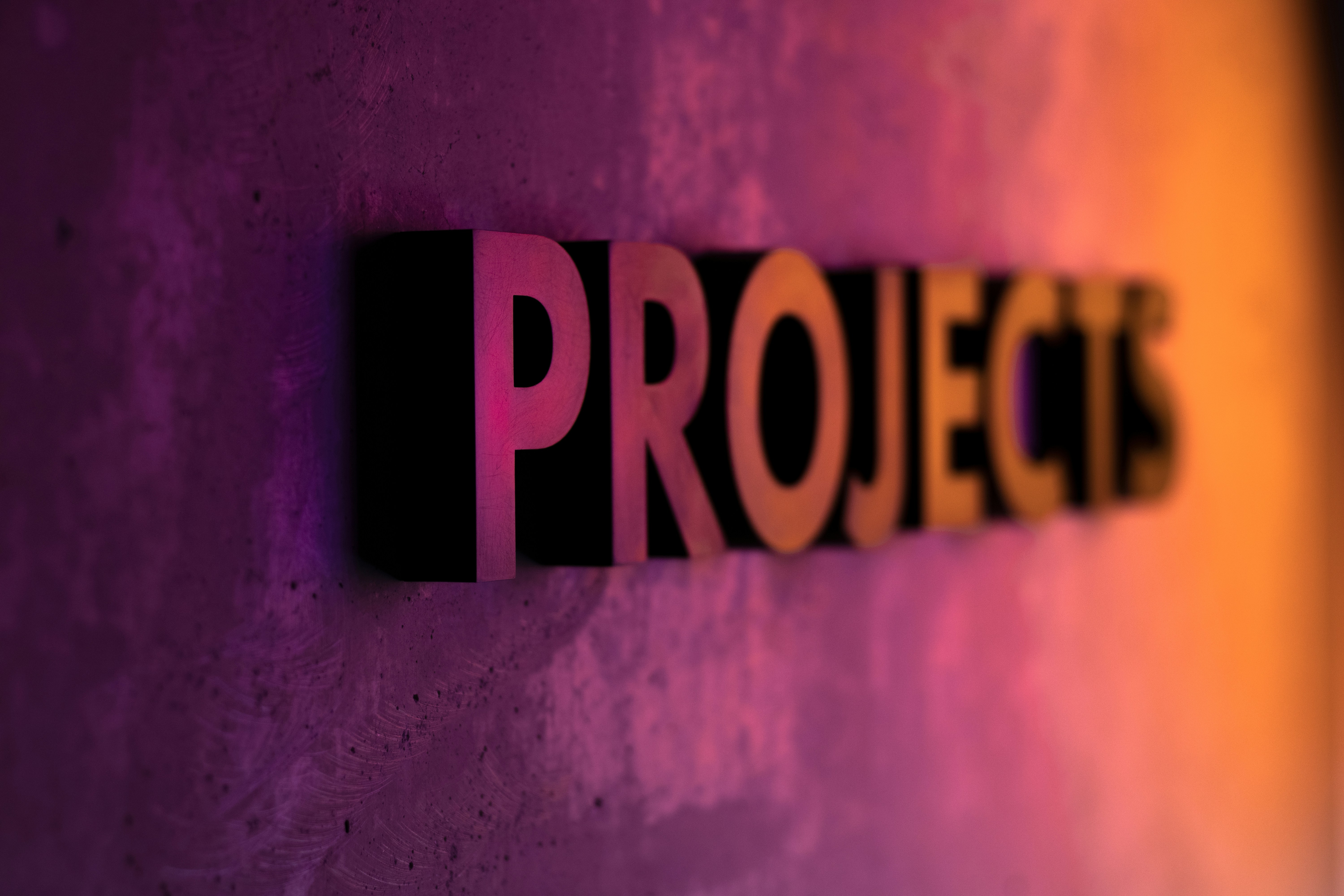 It’s Not a Discipline Problem: The Real Reason Strategic Projects Stall Inside Advisory Firms