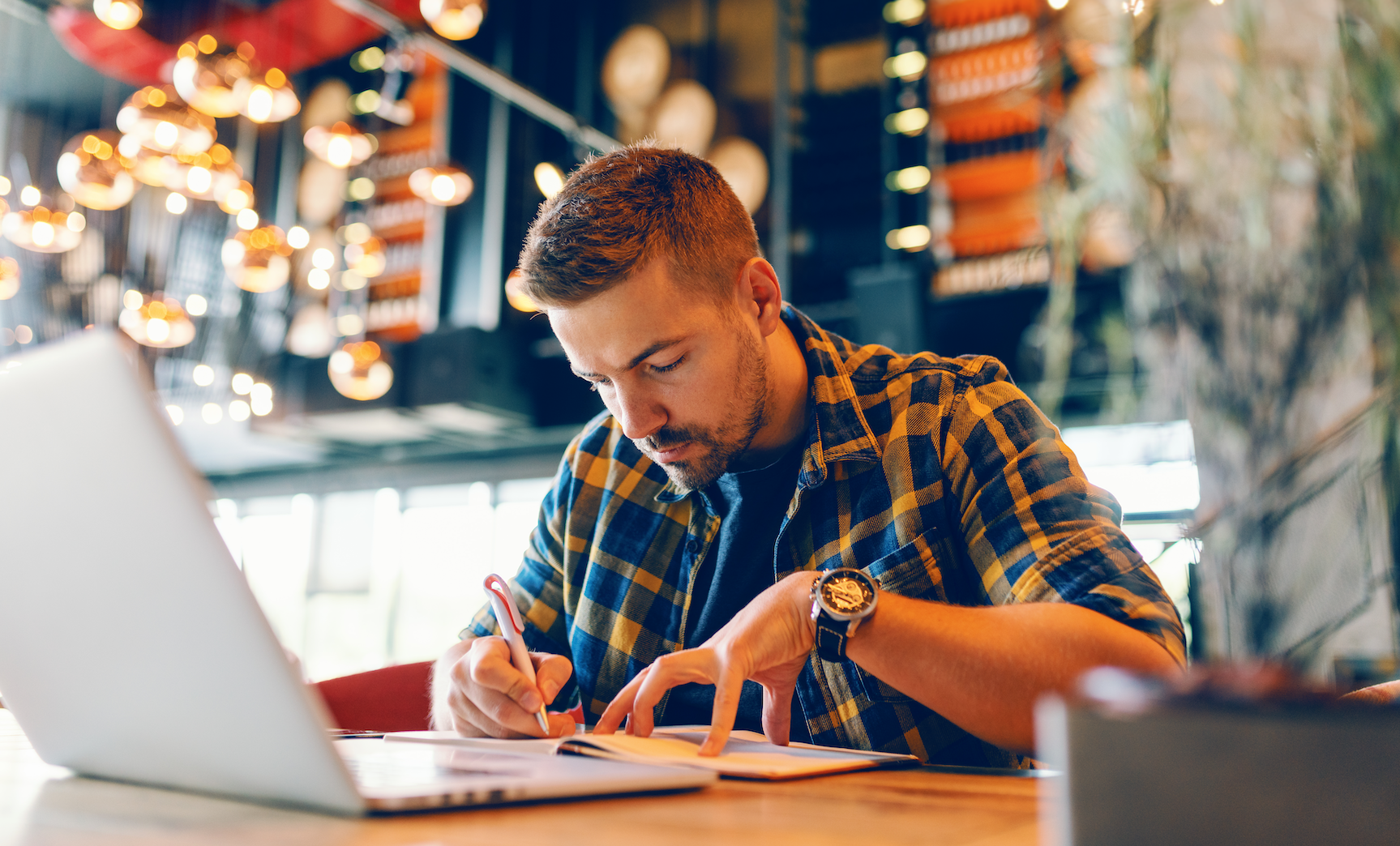 The 302% Strategy Beating the Market Without Emotion or Guesswork