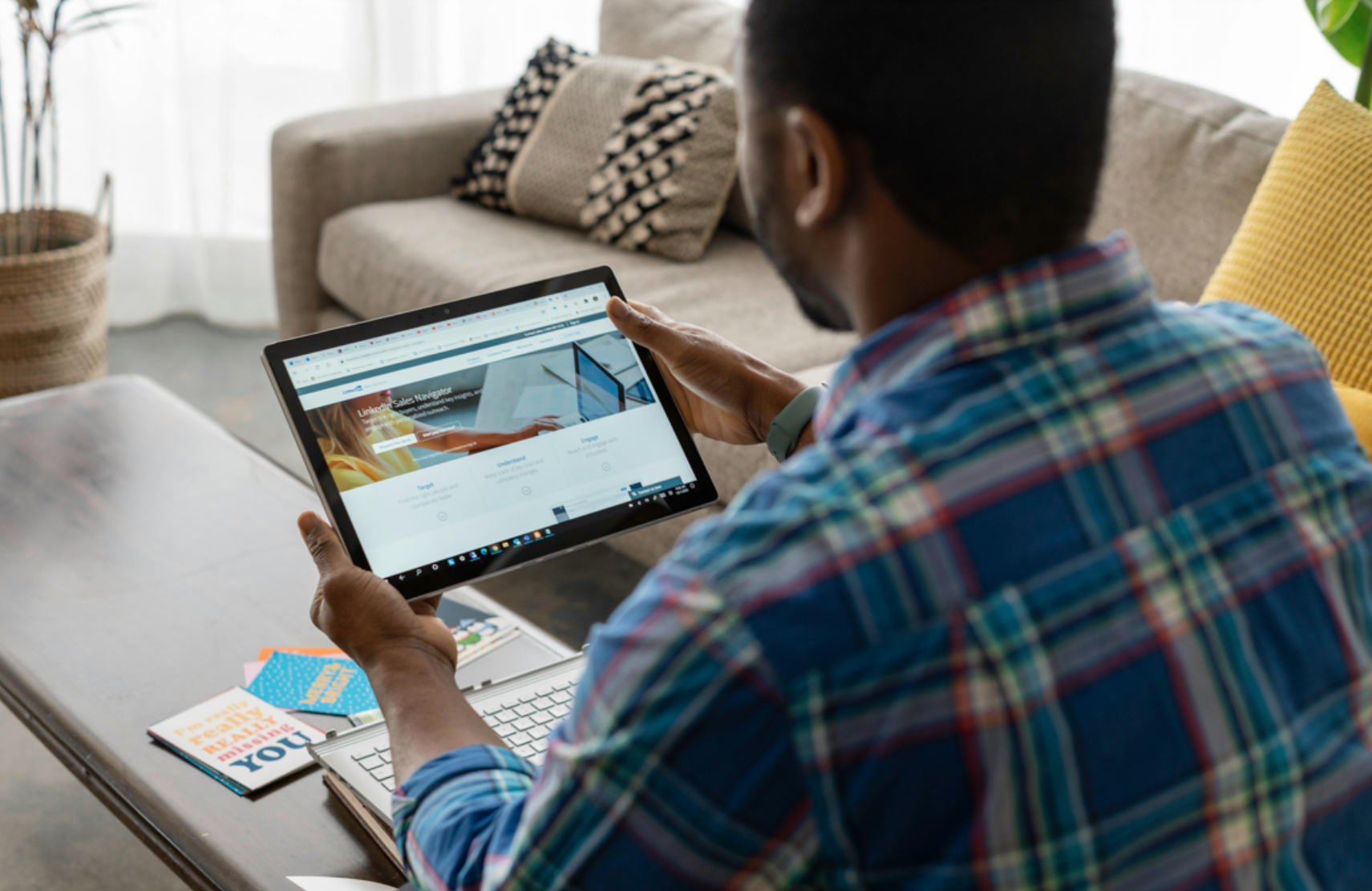 The LinkedIn Growth Strategy Most People Overlook: Consistent Content
