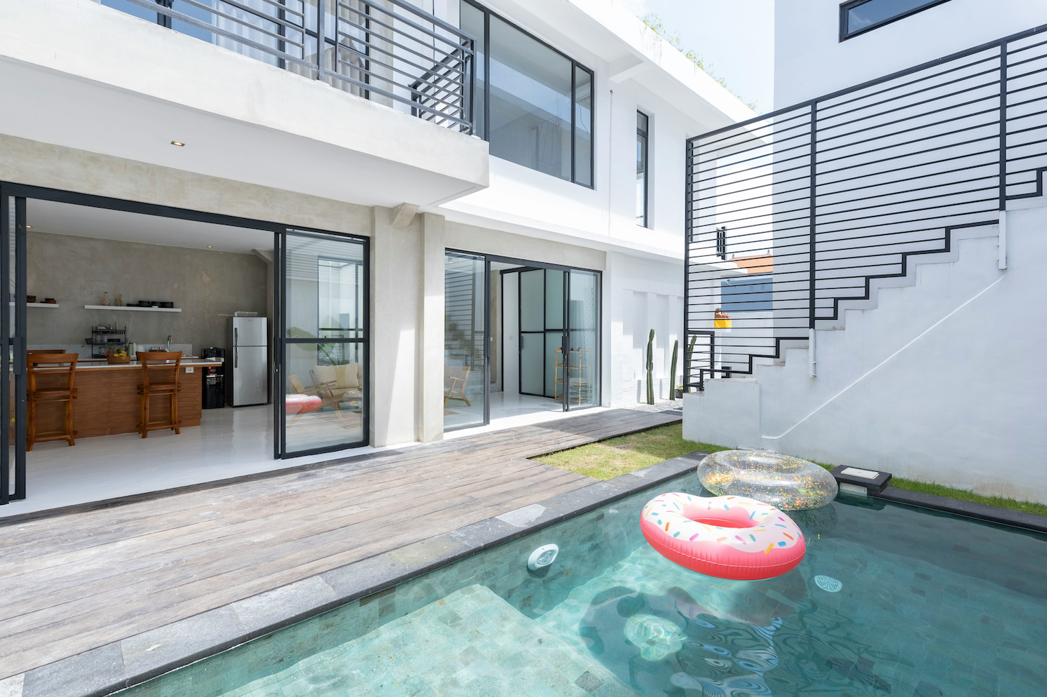 How To Safeguard Your Property Investment in Today’s Market