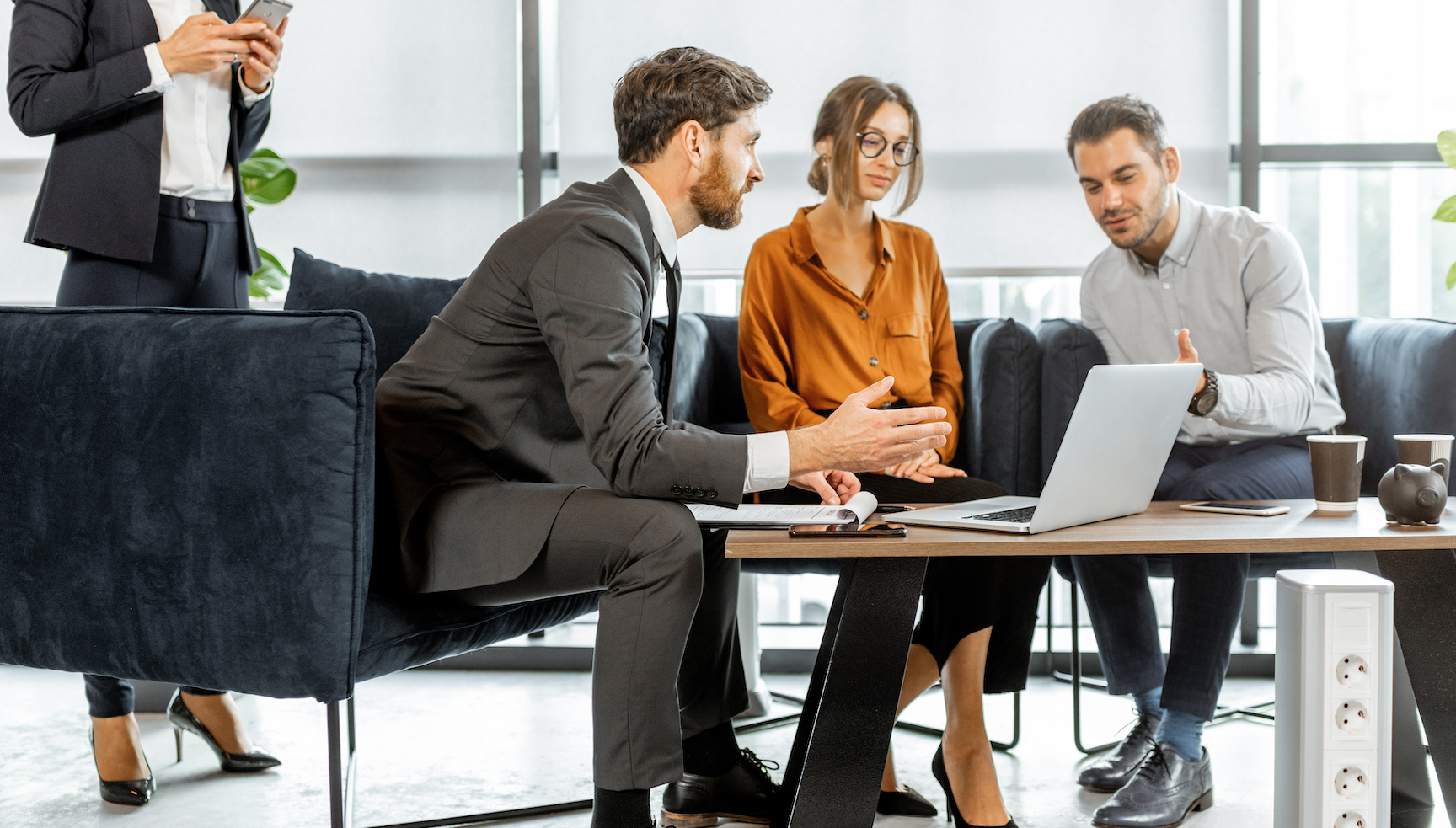 4 Ways Active Listening Strengthens Advisor-Client Relationships