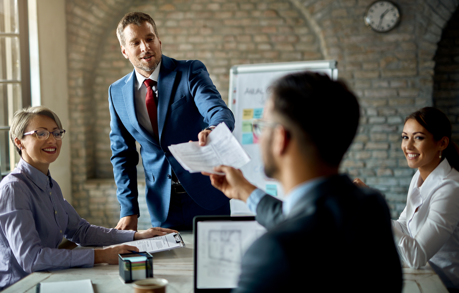 How Financial Advisors Can Create Engaging Financial Presentations