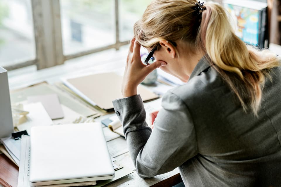 Paying Advisers 50%+ of Revenue? That’s Not a Business—That’s a Liability