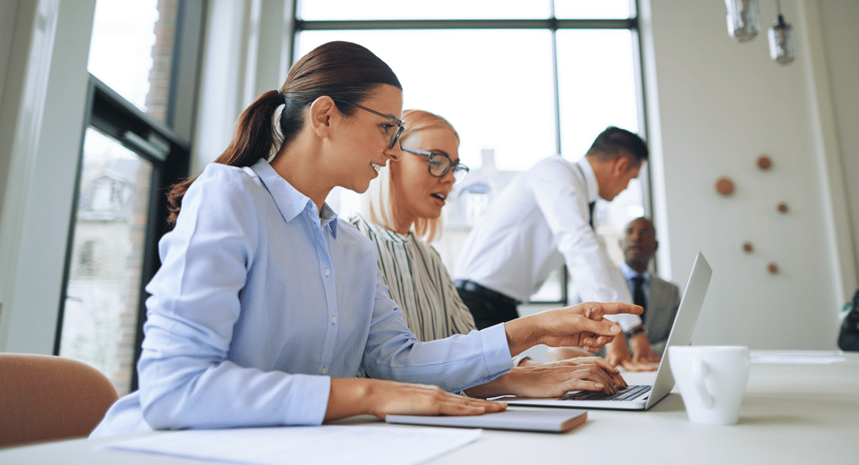 The Rising Number of Women Own Stocks