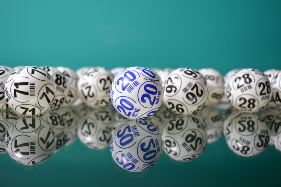 What Happens After the Jackpot? Real Stories of Fortune, Risk, and Regret