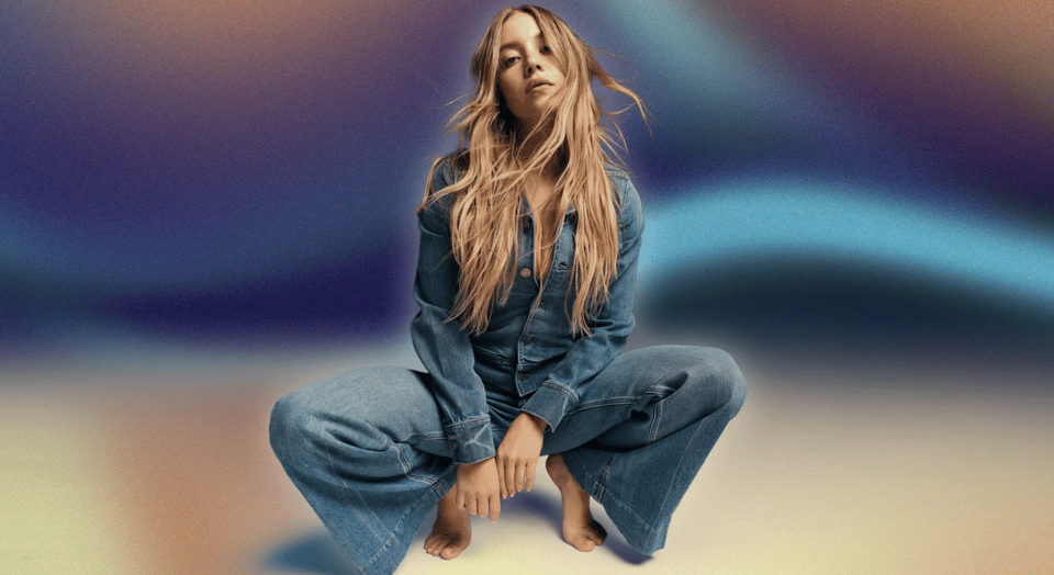 Yes, Sydney Sweeney Cashes Checks — And Teaches Us a Financial Lesson