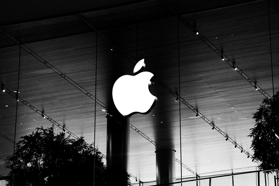Tim Cook Proved Restraint Can Beat Empire Building in Business