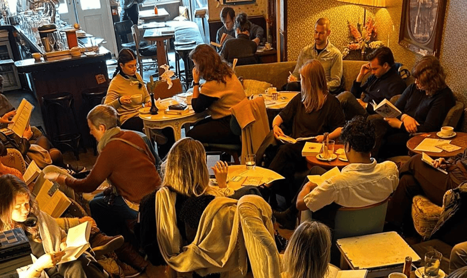 The Offline Club: A Sanctuary from the Digital Hustle